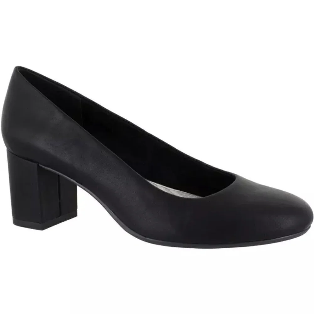 Easy Street Proper Pump 8.5WW   NWOT